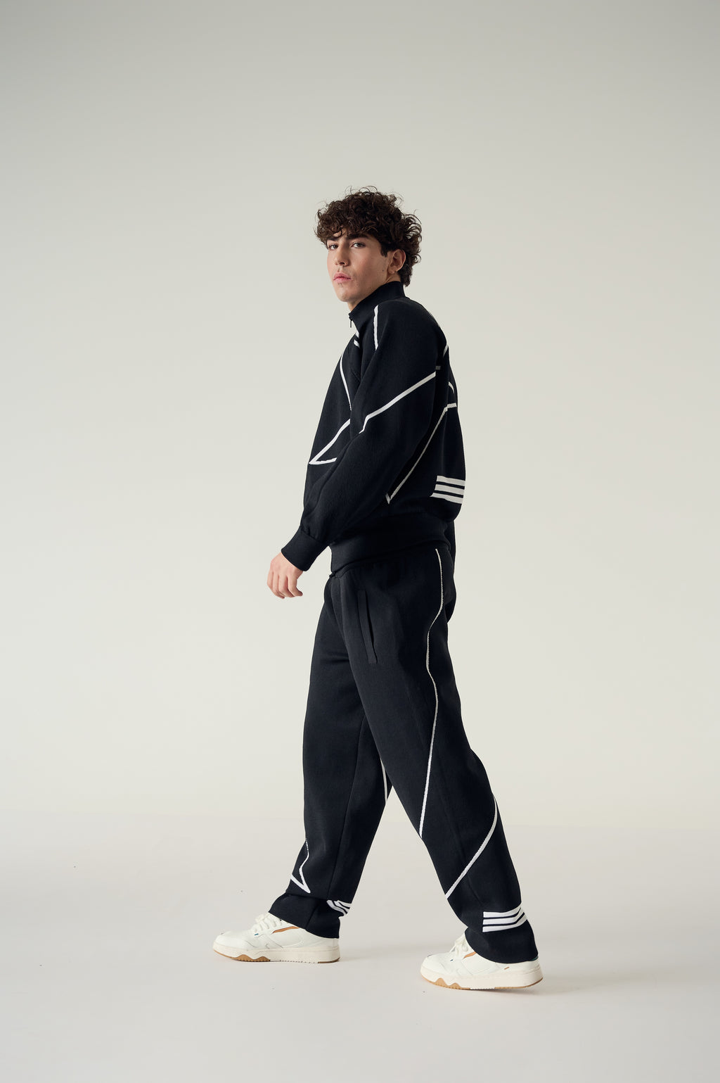 Champion's Star Jacket Black