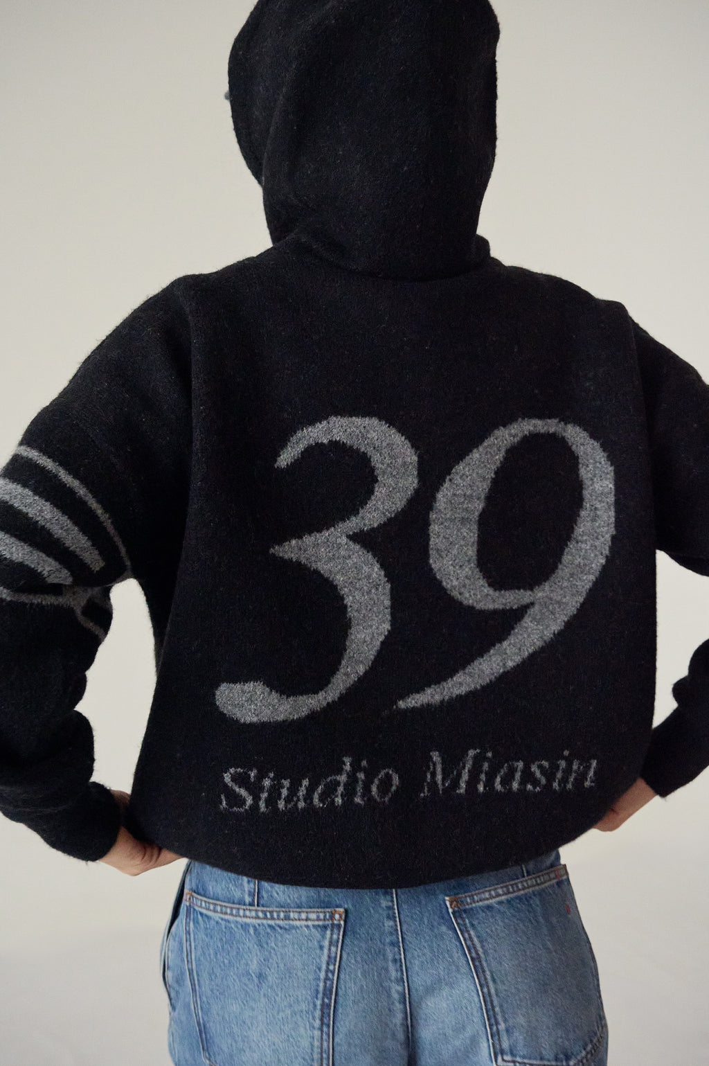 Thirty-Nine Hoodie Black
