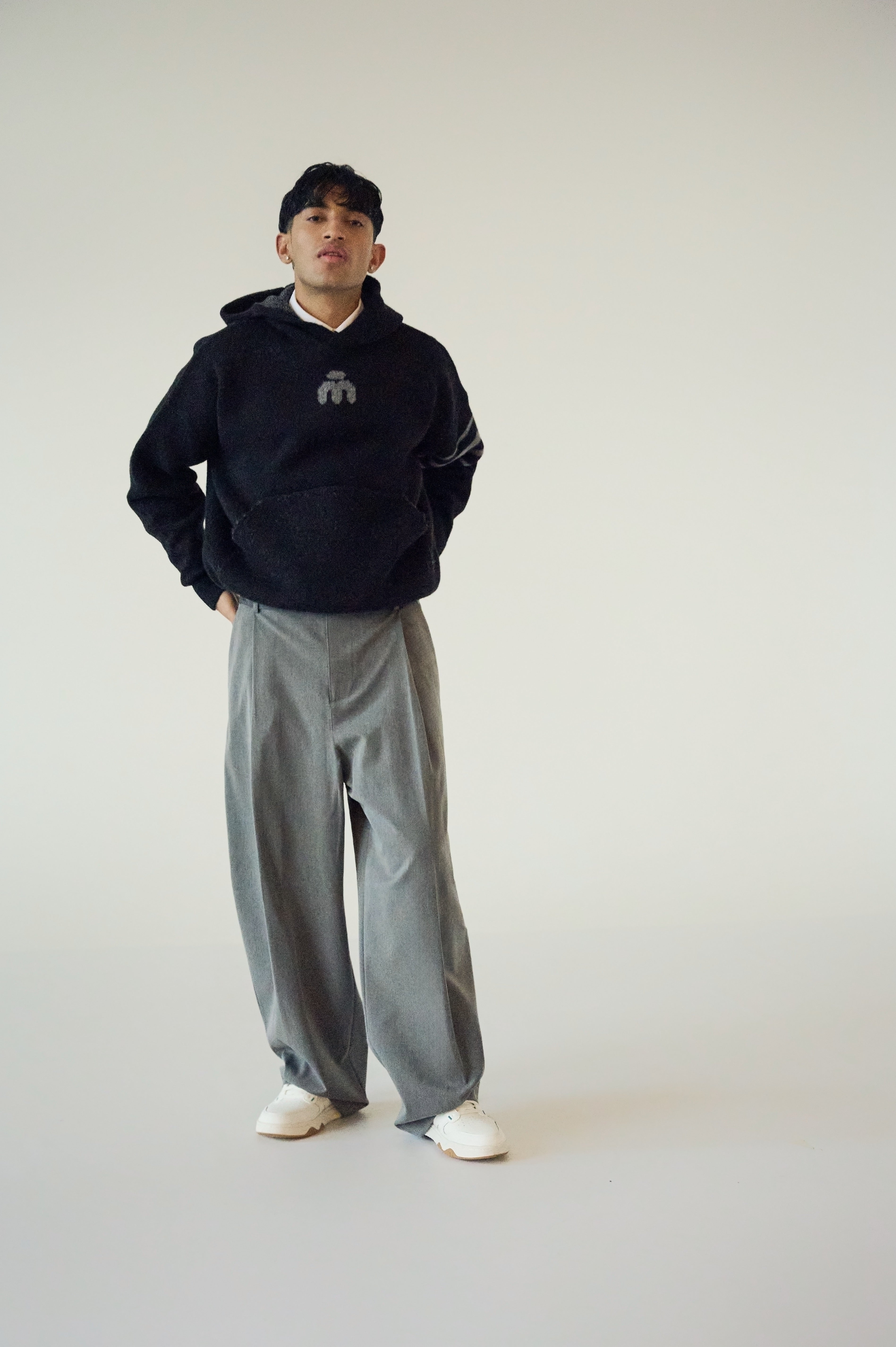 Thirty-Nine Hoodie Black